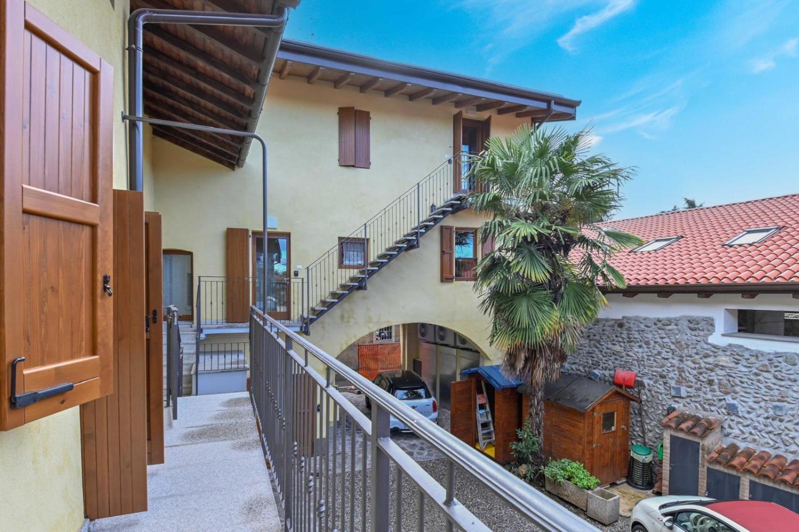 La Corte Di Scanzo Apartment Scanzorosciate